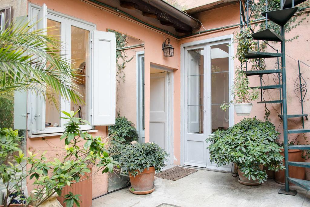 Monti Secret Garden Roma Exterior foto